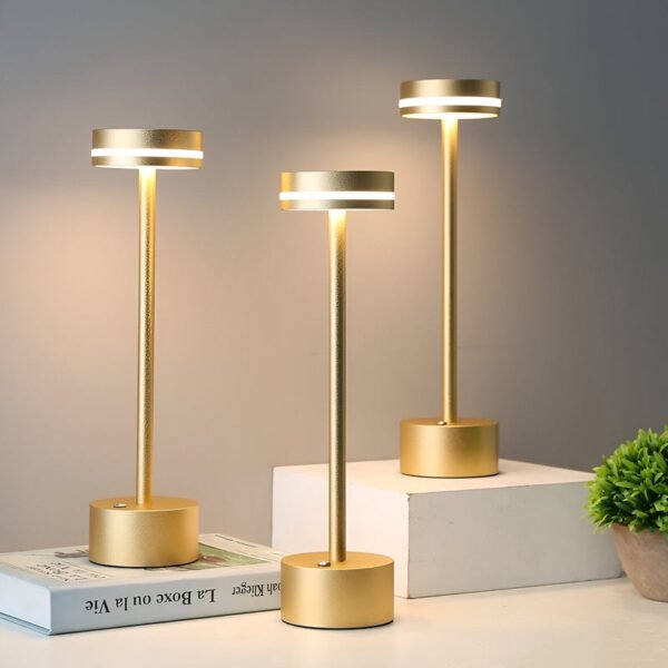 Dimmbare Touch Tischlampe LumenEssenz - Tragbar LED - Image 12