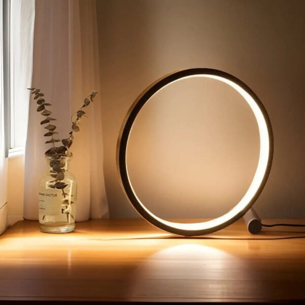 Dimmbares LED-Design Modern – LumaHalo Tischlampe - Image 4